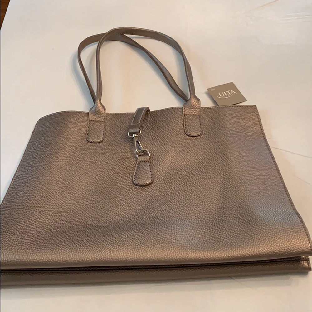 Broze, Gold”ish” Tote. NWT